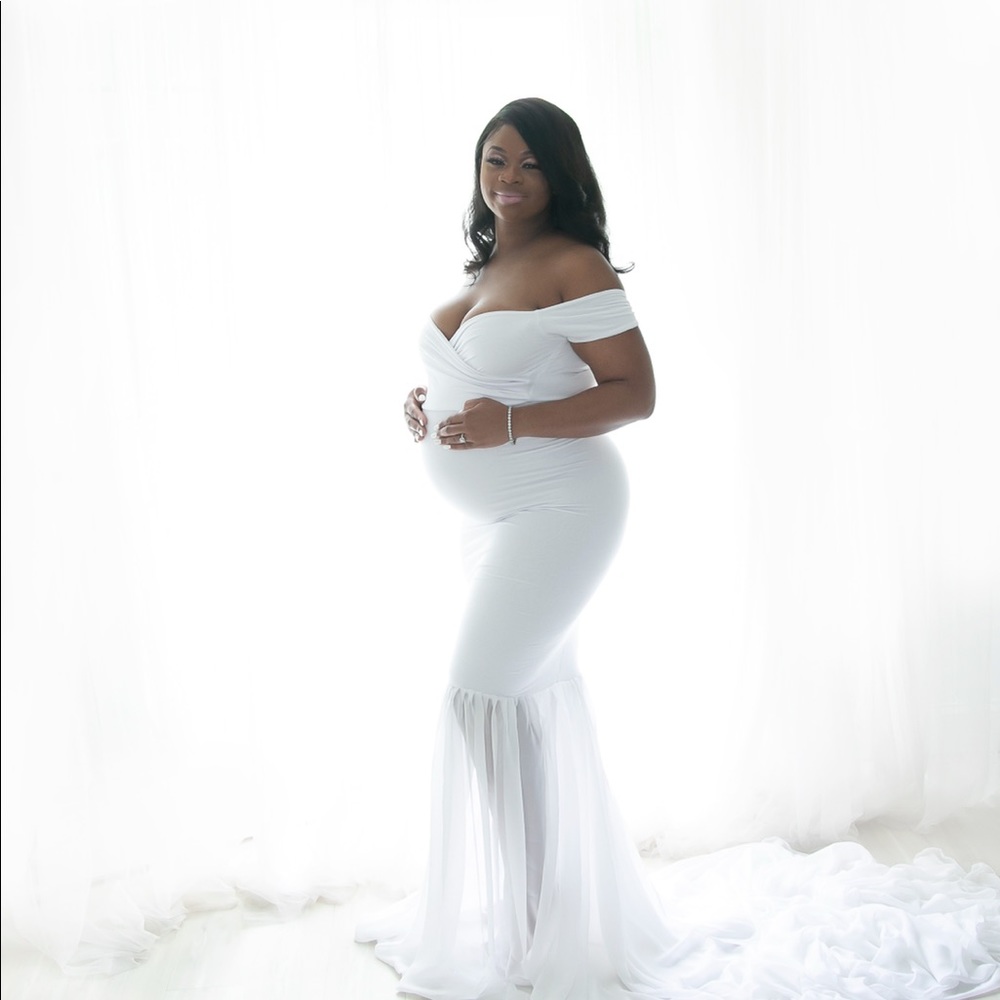 White Maternity Photoshoot Dress